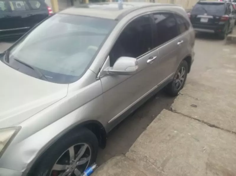 Honda CR-V   - 2008