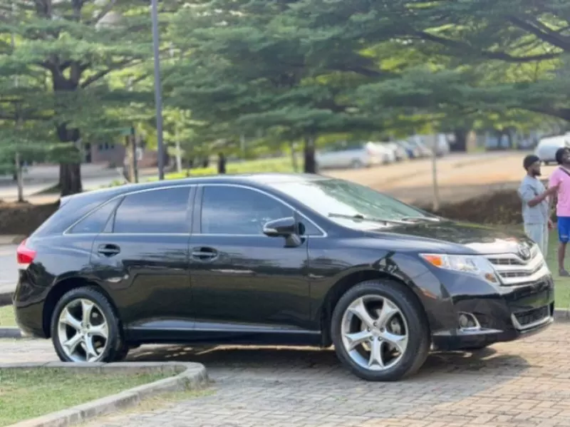 TOYOTA Venza   - 2014