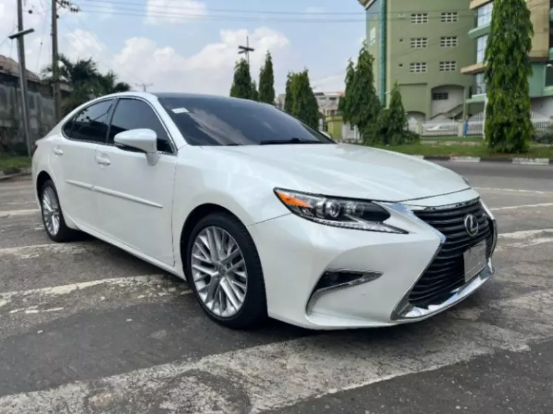 Lexus ES 350   - 2013