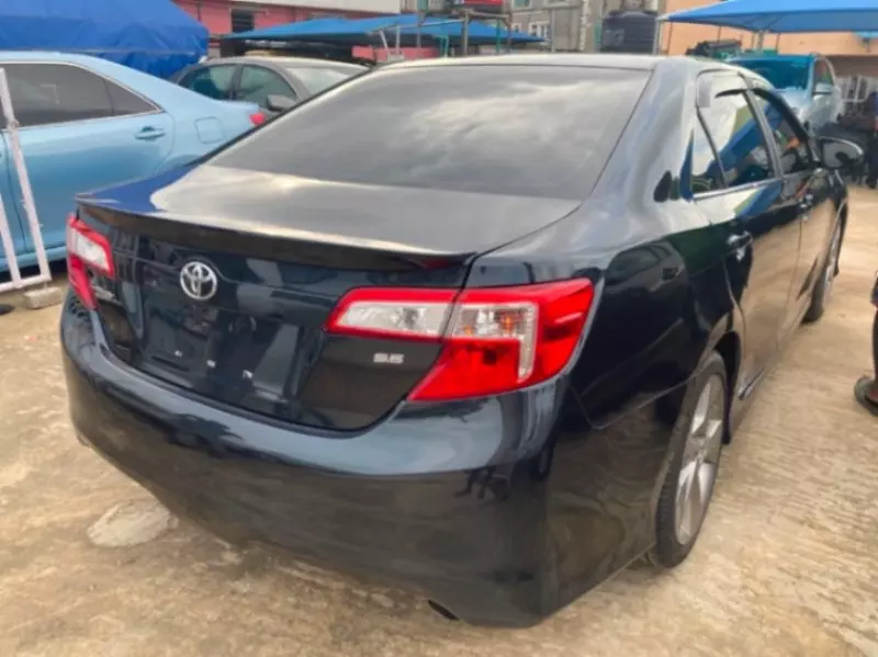 TOYOTA Camry   - 2014