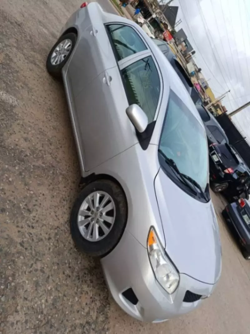 TOYOTA Corolla   - 2009