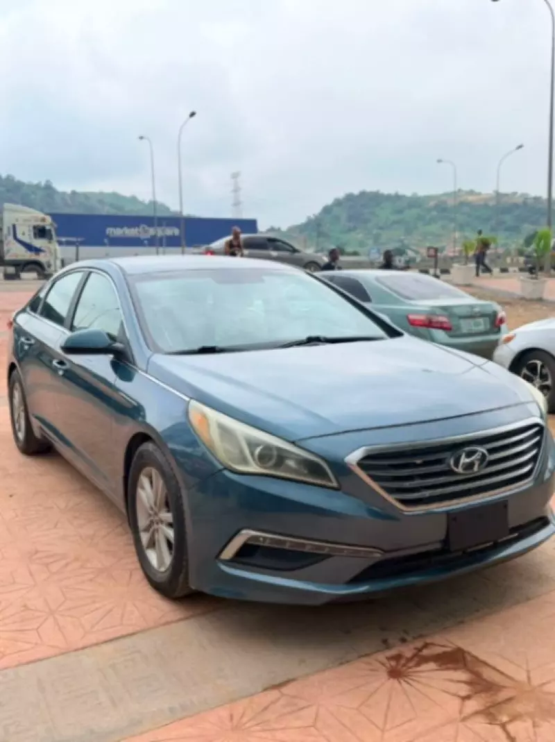 Hyundai Sonata - 2015