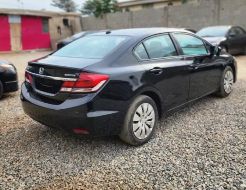 Honda Civic   - 2014