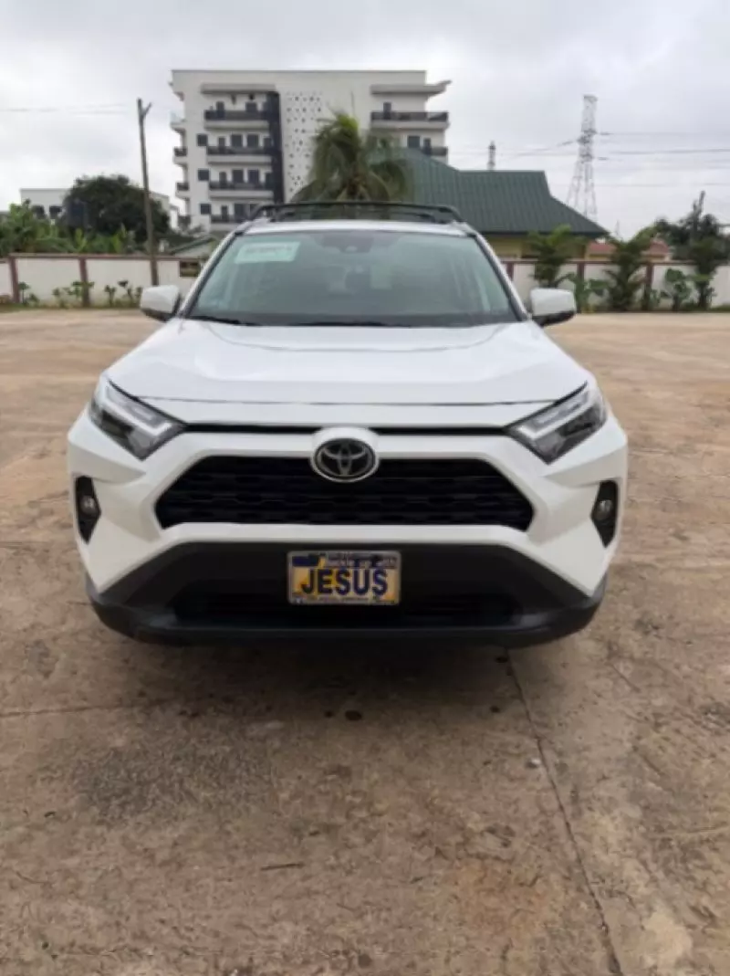 TOYOTA RAV 4   - 2025
