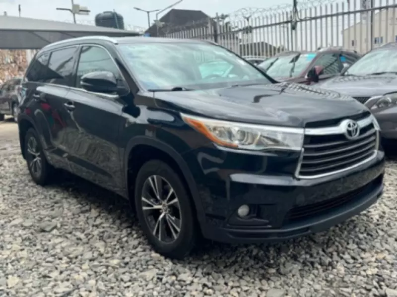 Toyota Highlander - 2016