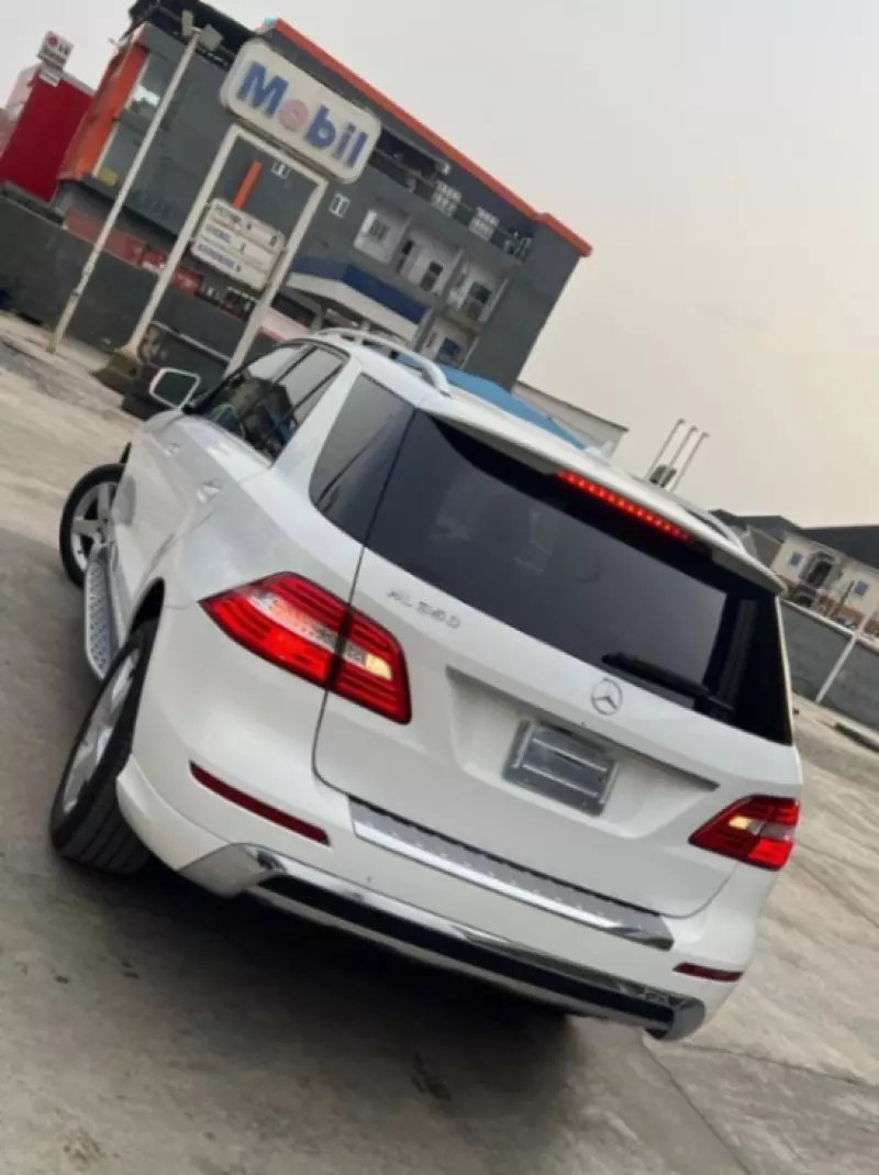 Mercedes-Benz ML 350   - 2014