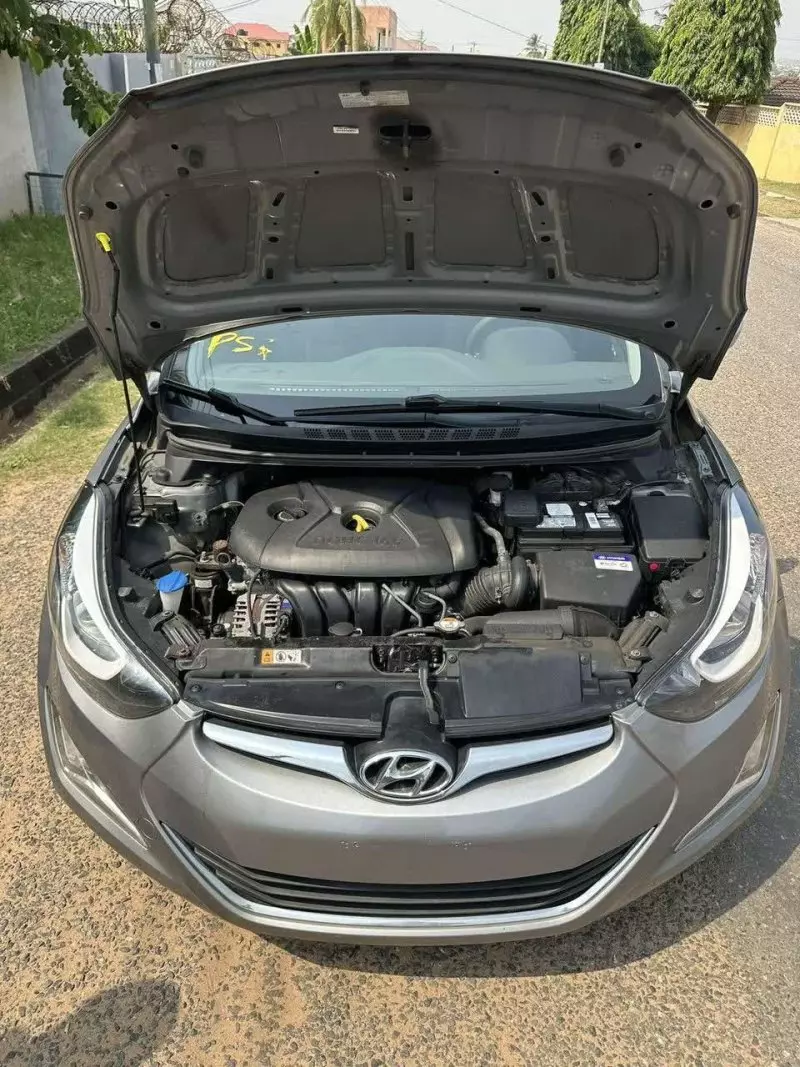 Hyundai Elantra   - 2016