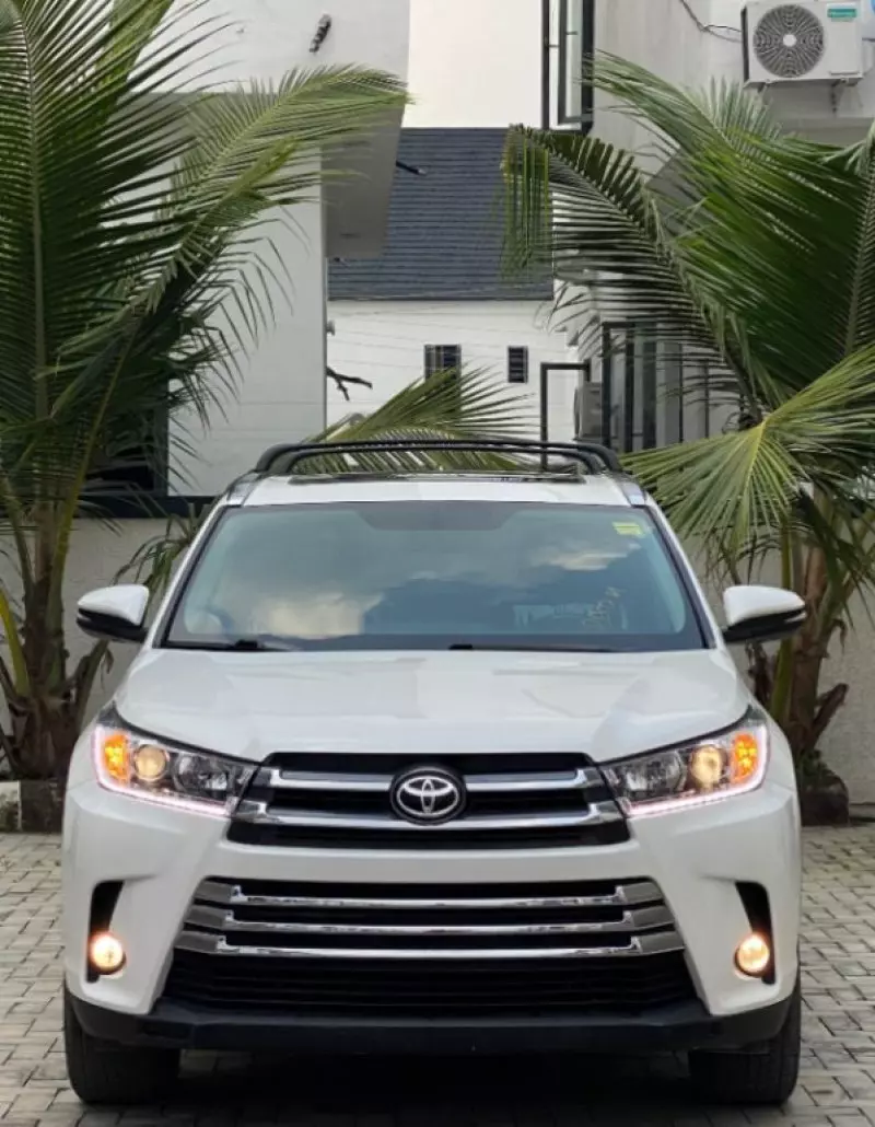 Toyota Highlander - 2016