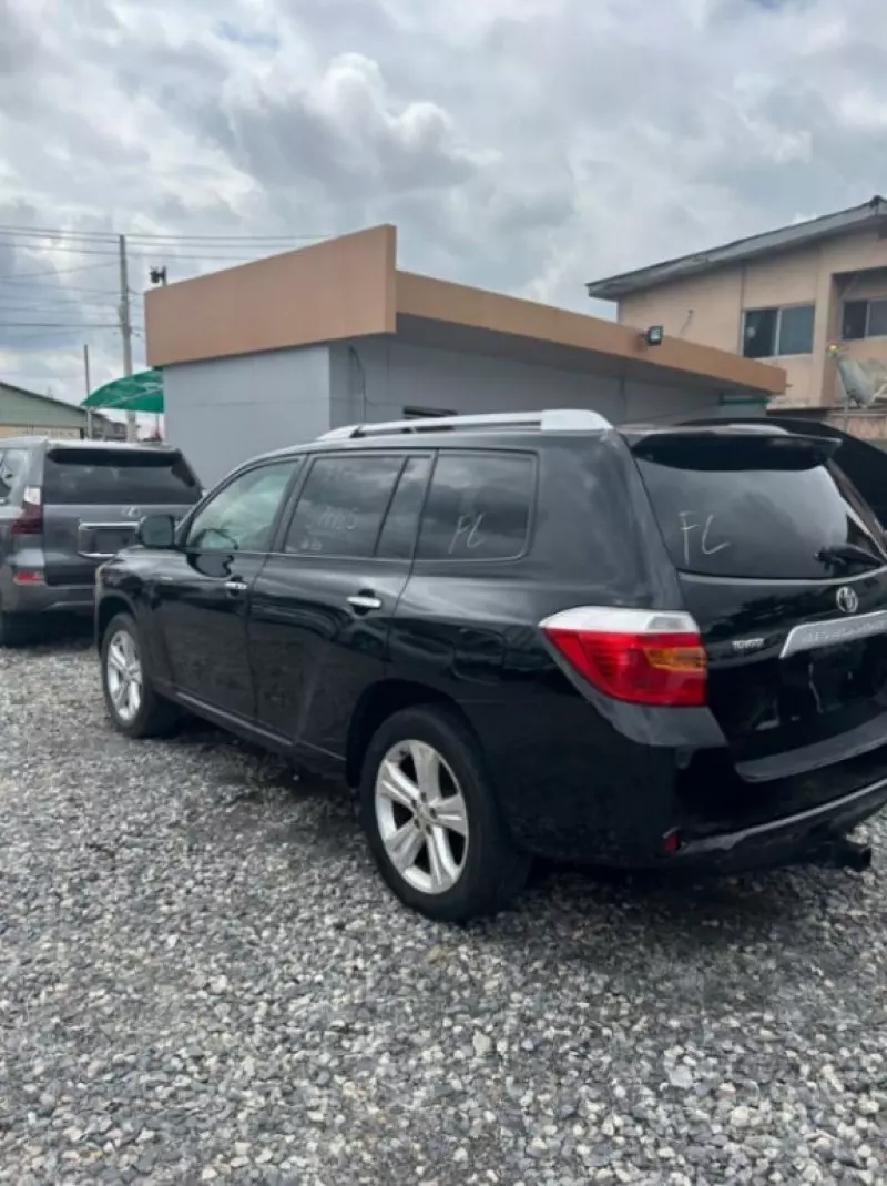 Toyota Highlander   - 2008
