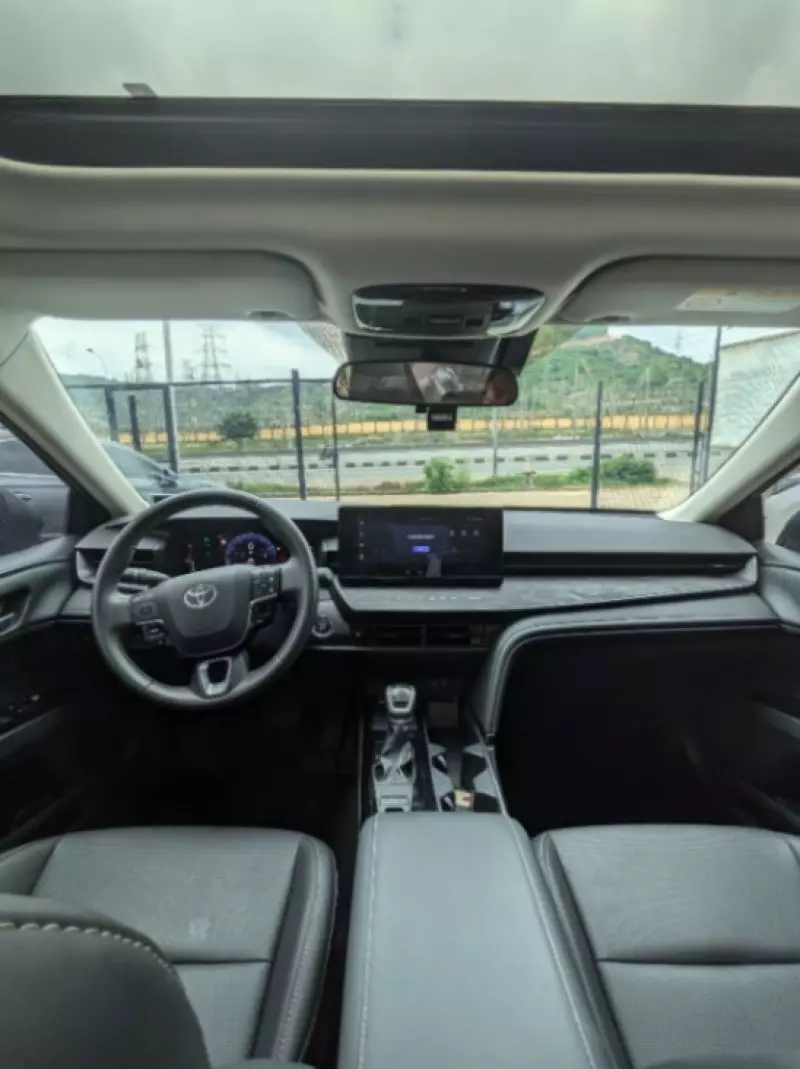 TOYOTA Camry - 2024