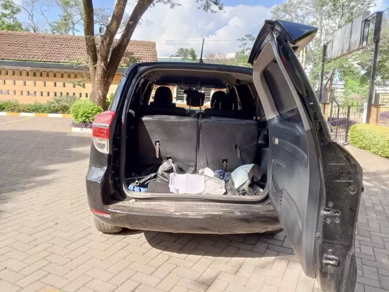 Toyota Vanguard    - 2010