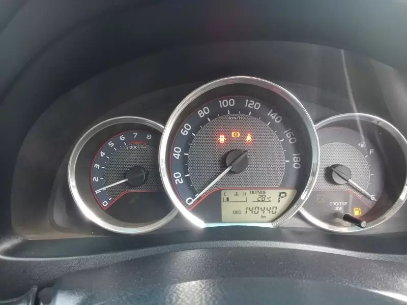 Toyota Auris   - 2012