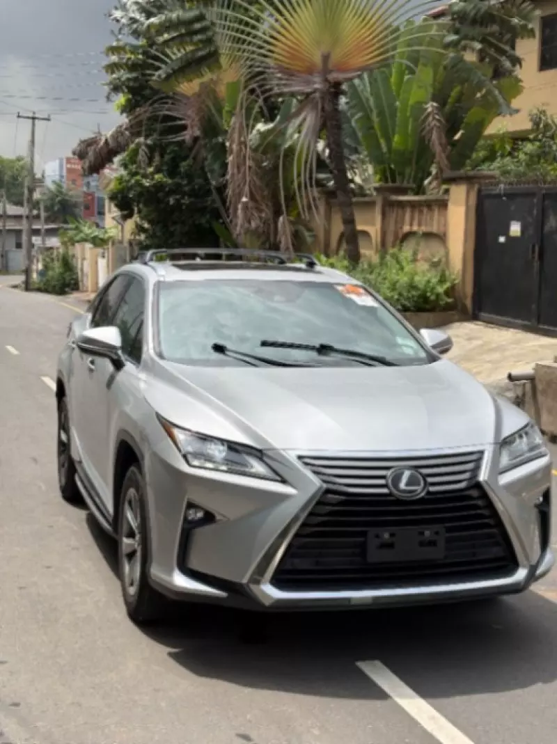 Lexus RX   - 2018