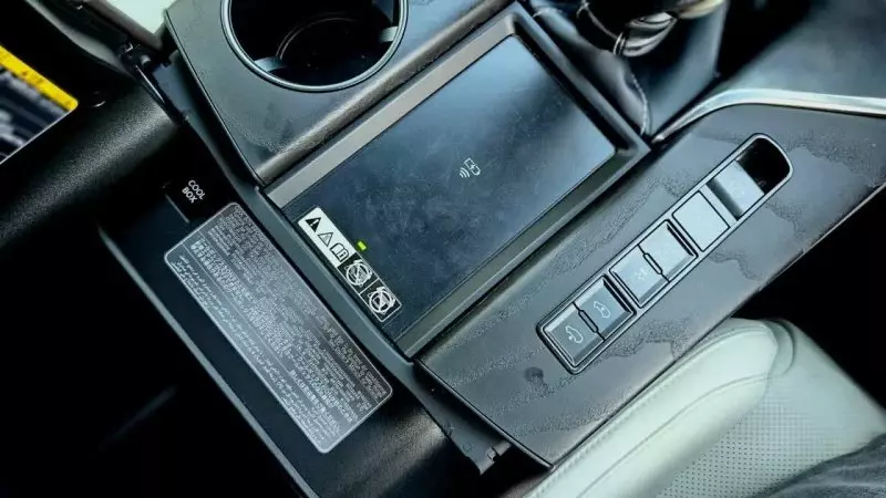 Lexus LX 600   - 2022