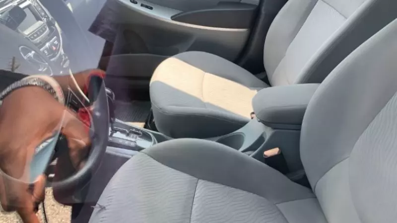Hyundai Elantra   - 2013