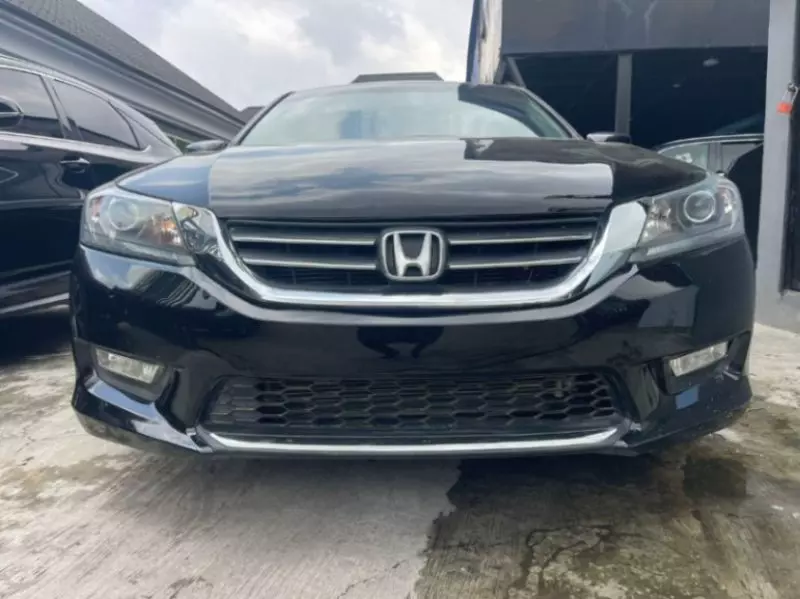 Honda Accord   - 2015