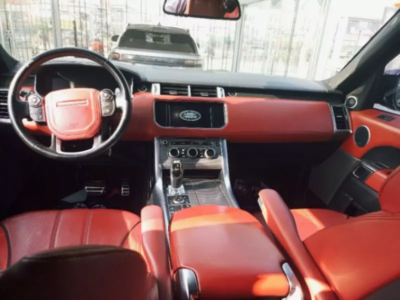 Land Rover Range Rover Sport   - 2014