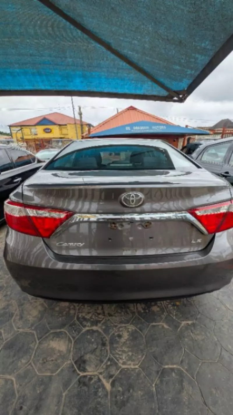 Toyota Camry   - 2015