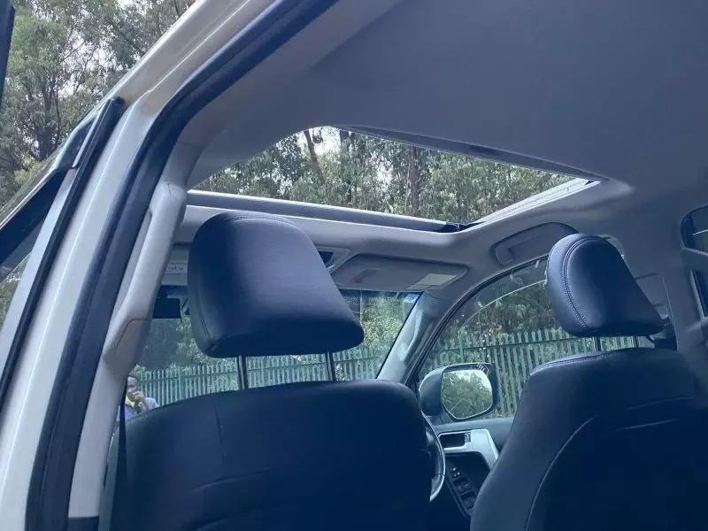 TOYOTA Landcruiser Prado   - 2019