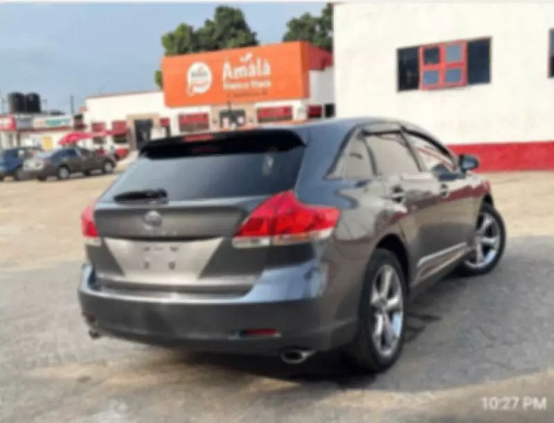 TOYOTA Venza - 2012