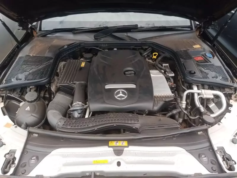 Mercedes-Benz C 200   - 2012