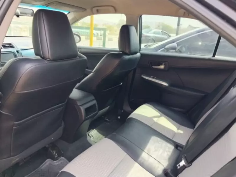 Toyota Camry   - 2012