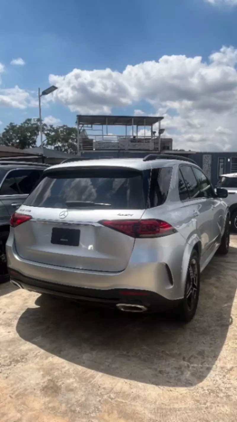 Mercedes-Benz GLE-Class   - 2020