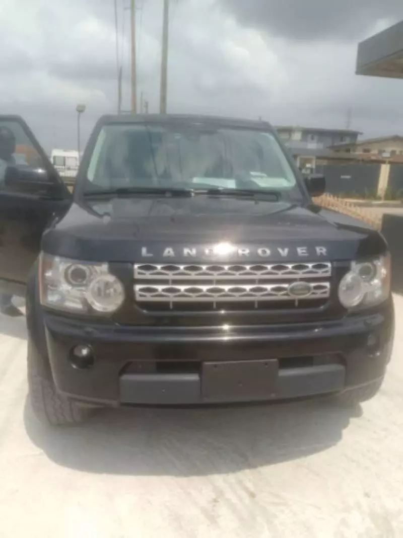 Land Rover  HSE LR4   - 2011
