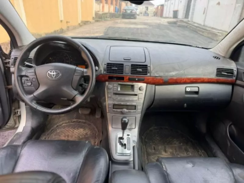TOYOTA Avalon - 2008