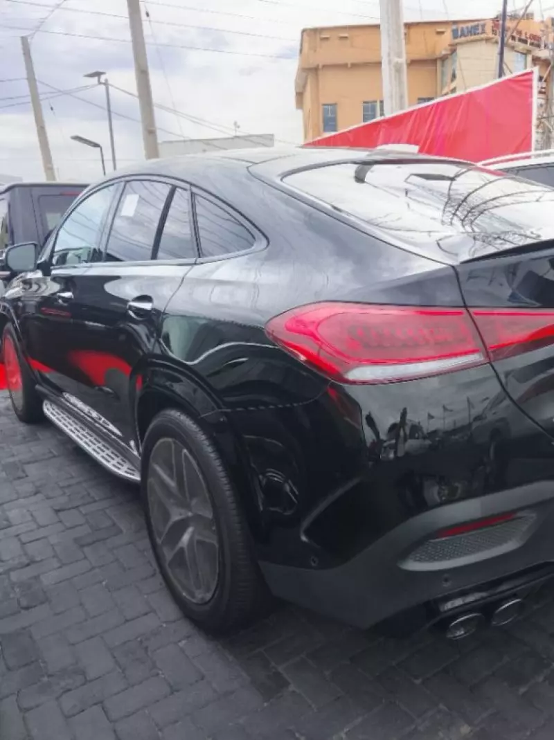 Mercedes-Benz GLE-Class   - 2021