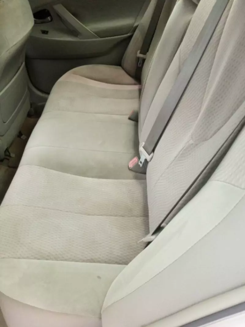 Toyota Camry   - 2011