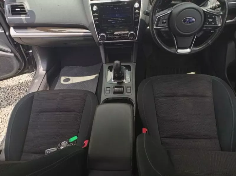 Subaru Outback   - 2019