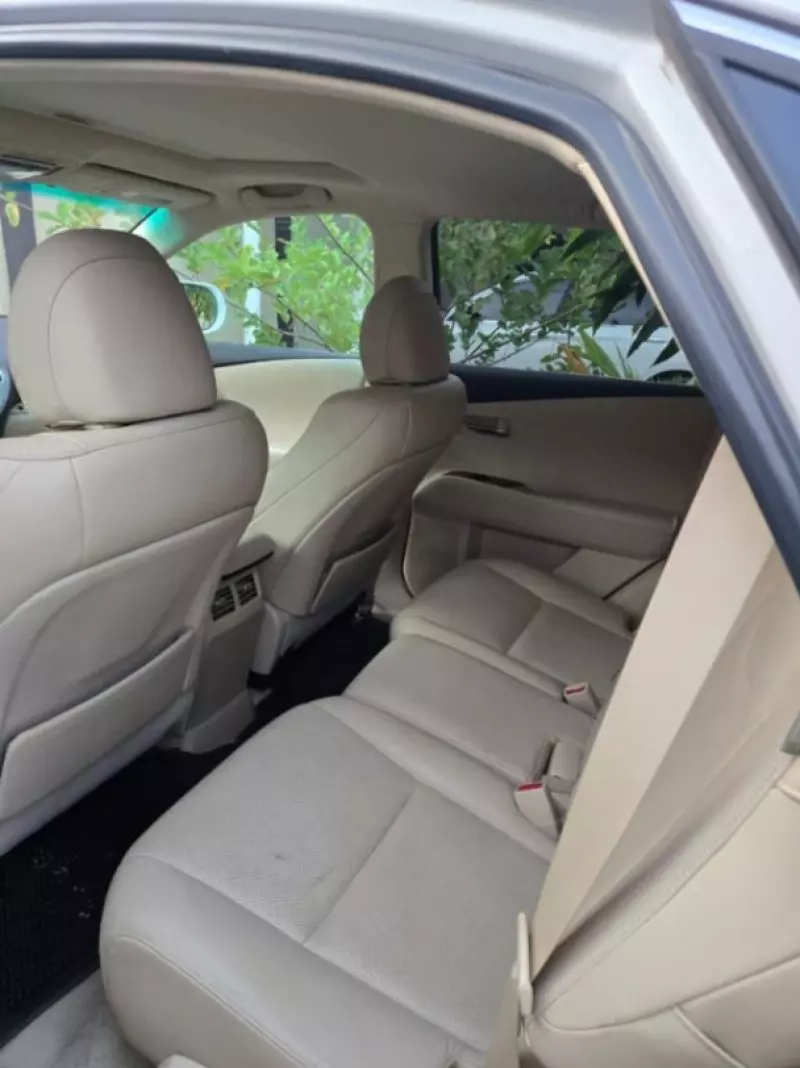Lexus RX   - 2011