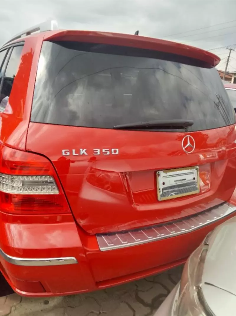 Mercedes-Benz GLK 350   - 2010