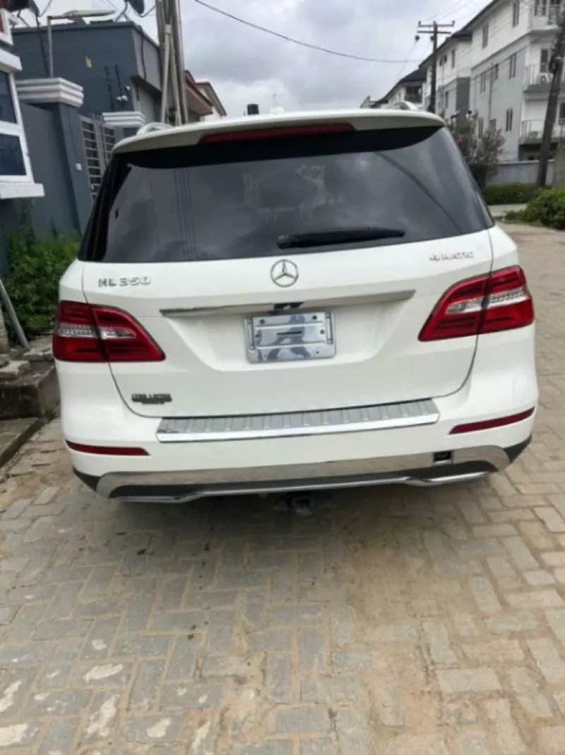 Mercedes-Benz ML 350   - 2012