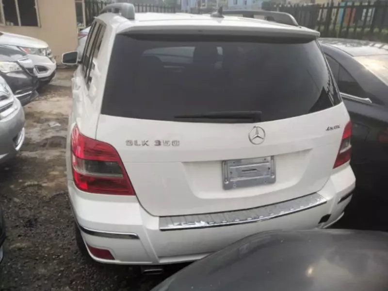 Mercedes-Benz GLK 350   - 2012