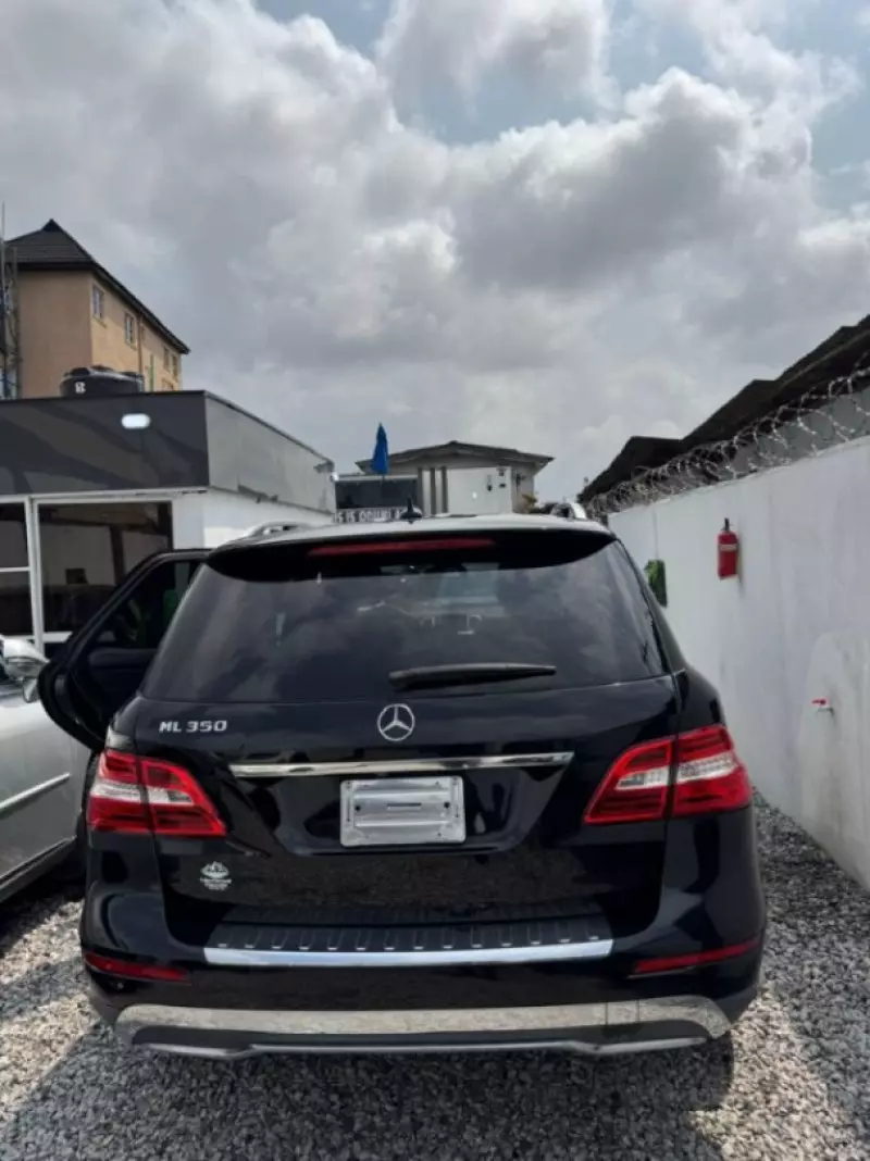 Mercedes-Benz ML-Class   - 2015