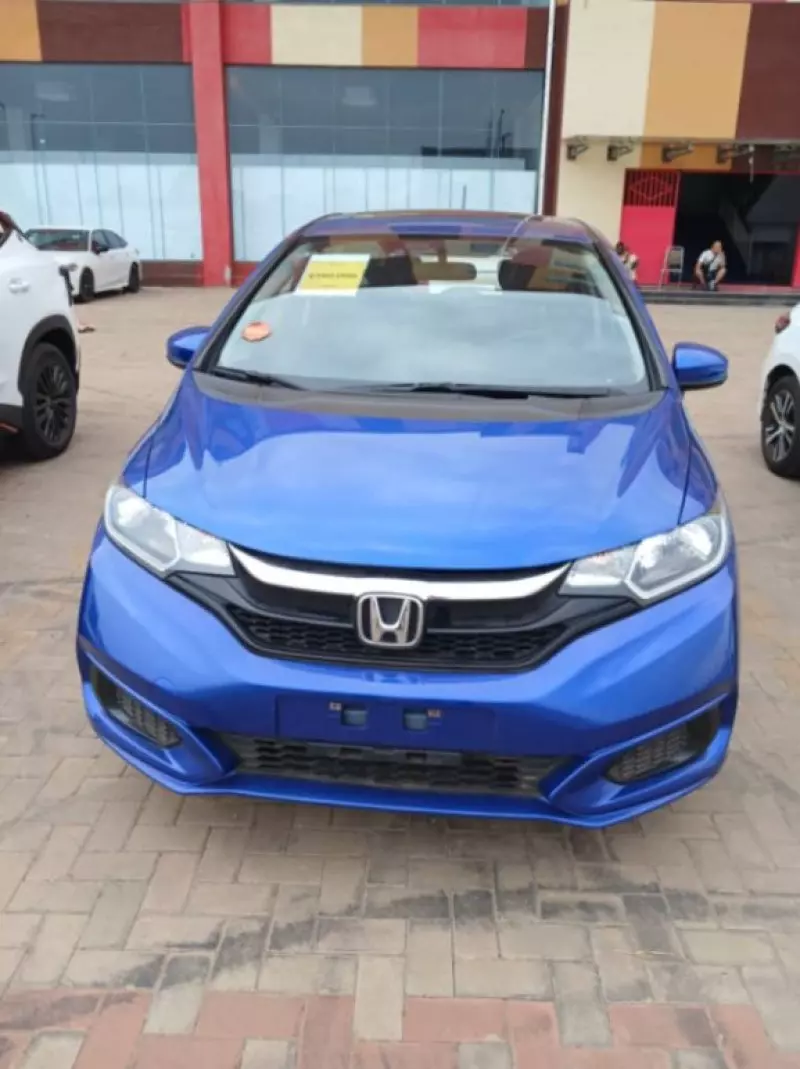 Honda FIT   - 2019