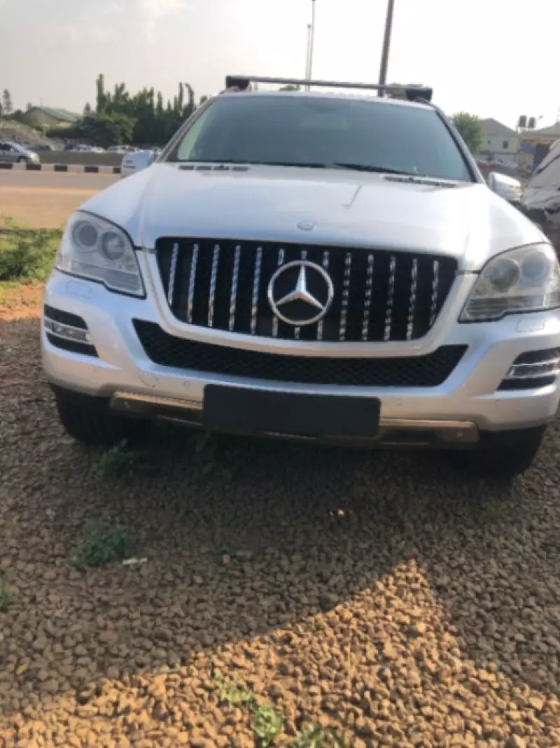Mercedes-Benz ML 350   - 2011