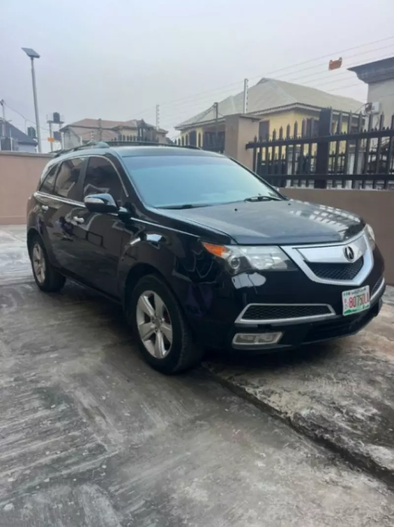 Acura MDX   - 2010