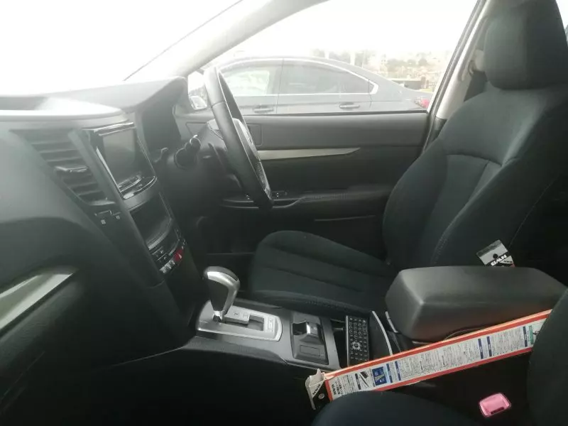 Subaru Legacy - 2013