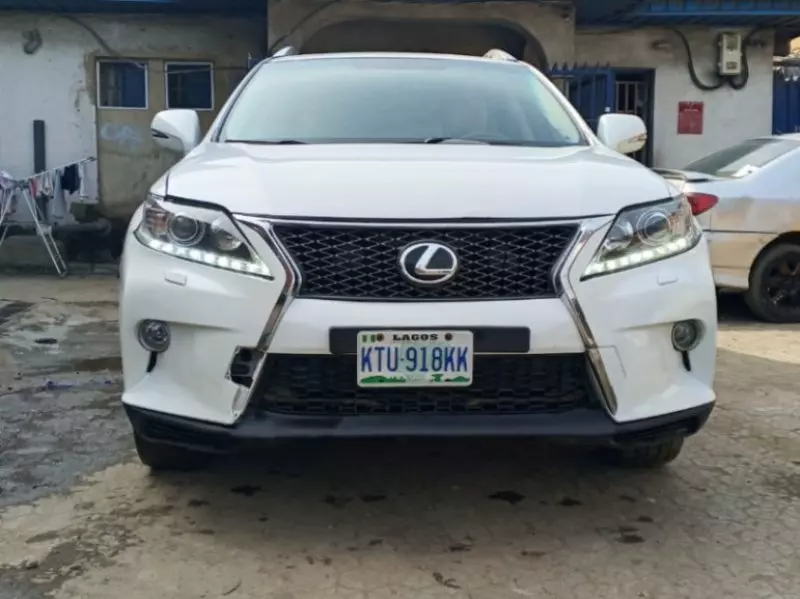 Lexus RX   - 2010