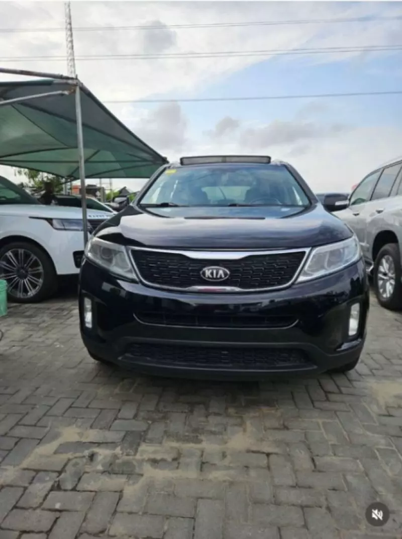KIA Sorento   - 2014