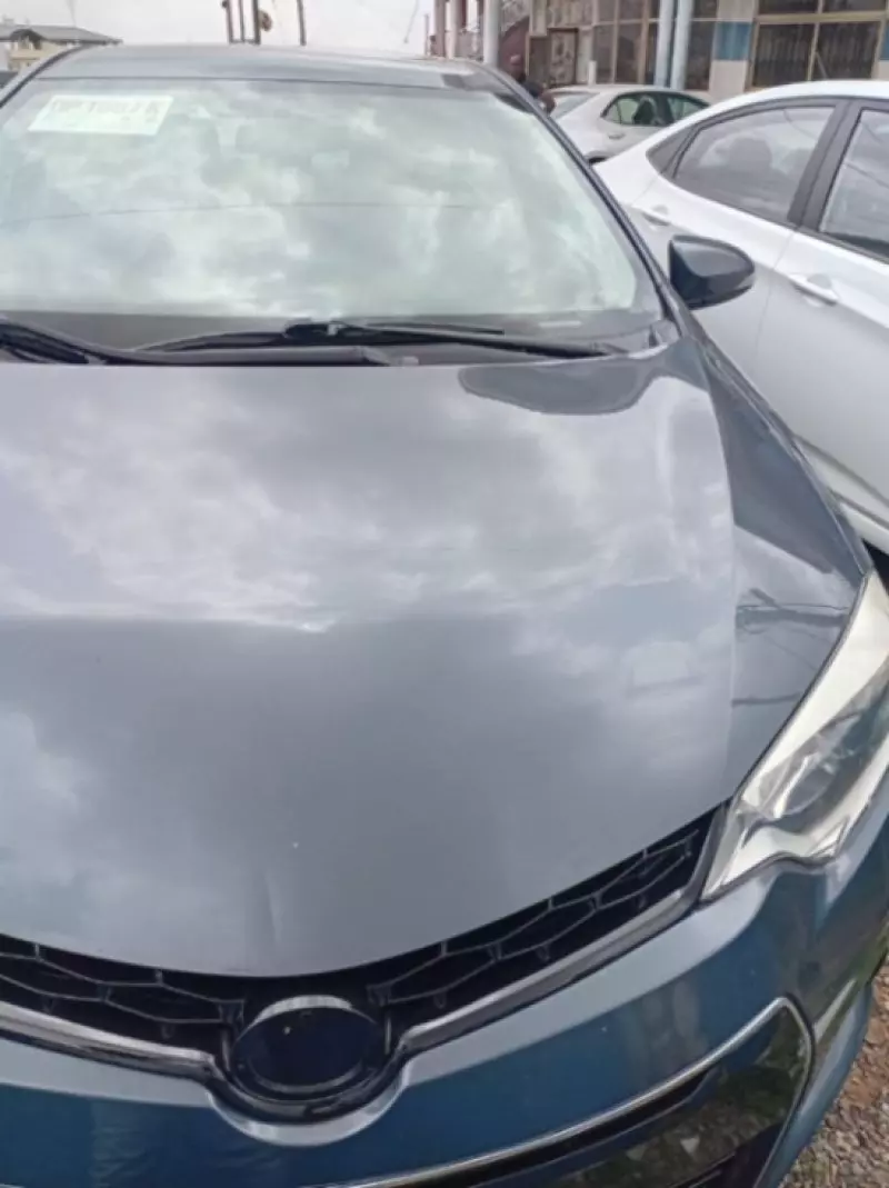 Toyota Corolla   - 2015