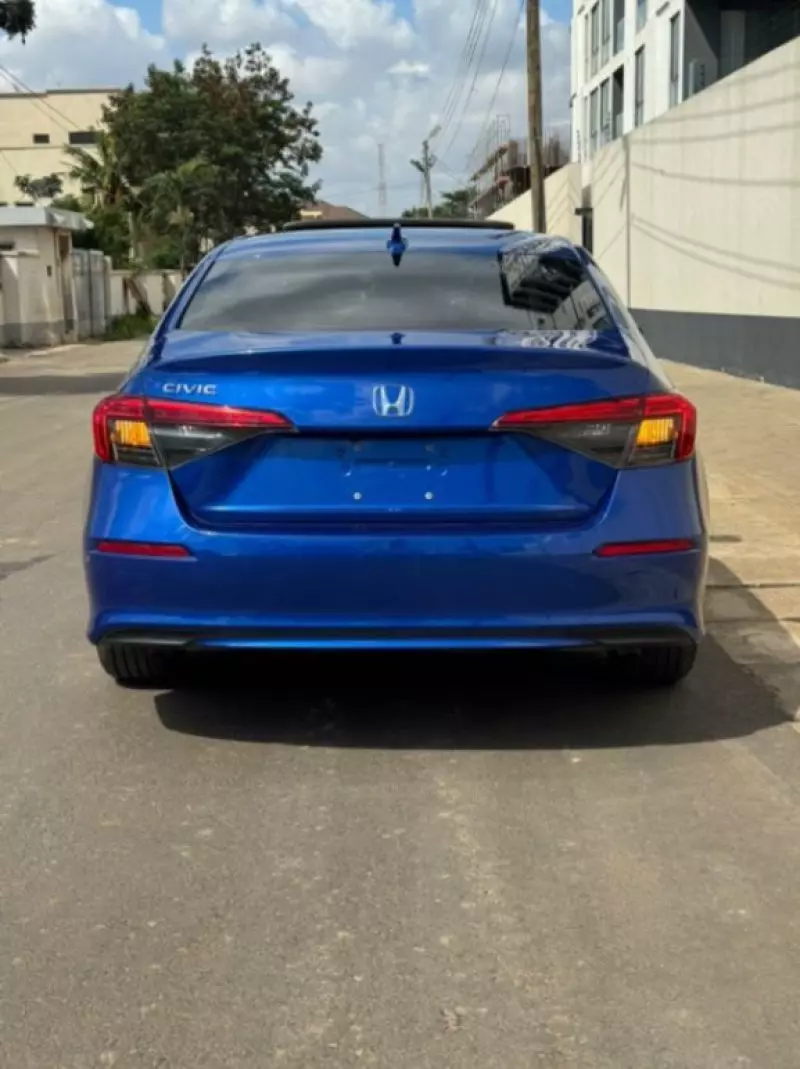 Honda Civic   - 2022