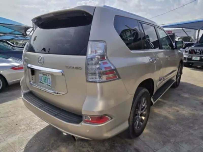 Lexus GX 460   - 2016