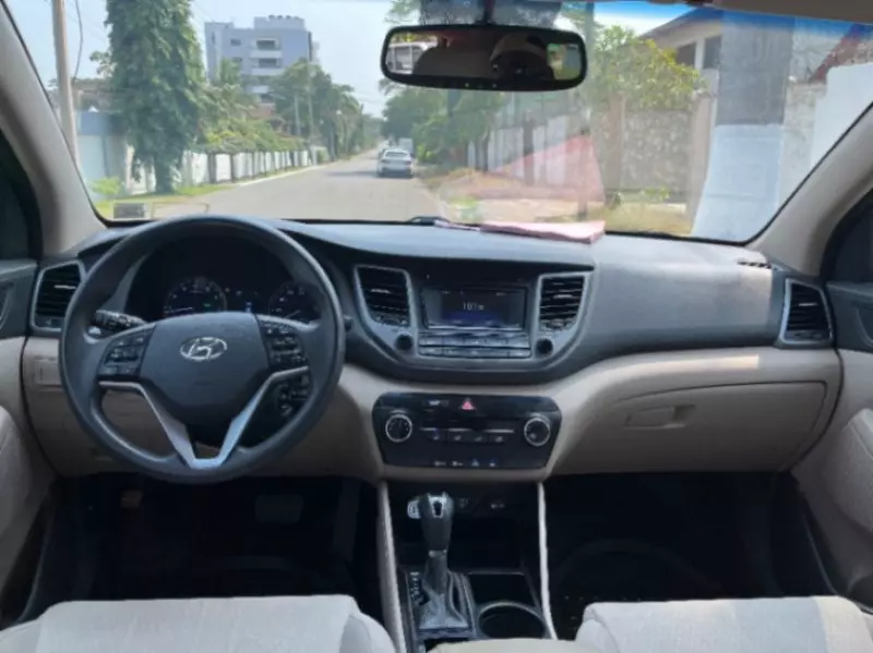 Hyundai Tucson   - 2017