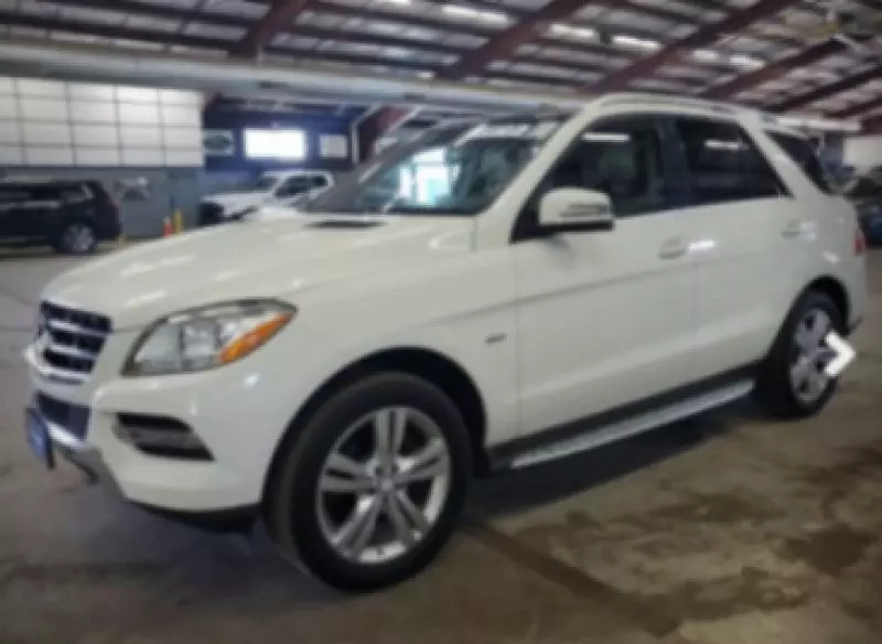 Mercedes-Benz ML 350   - 2012