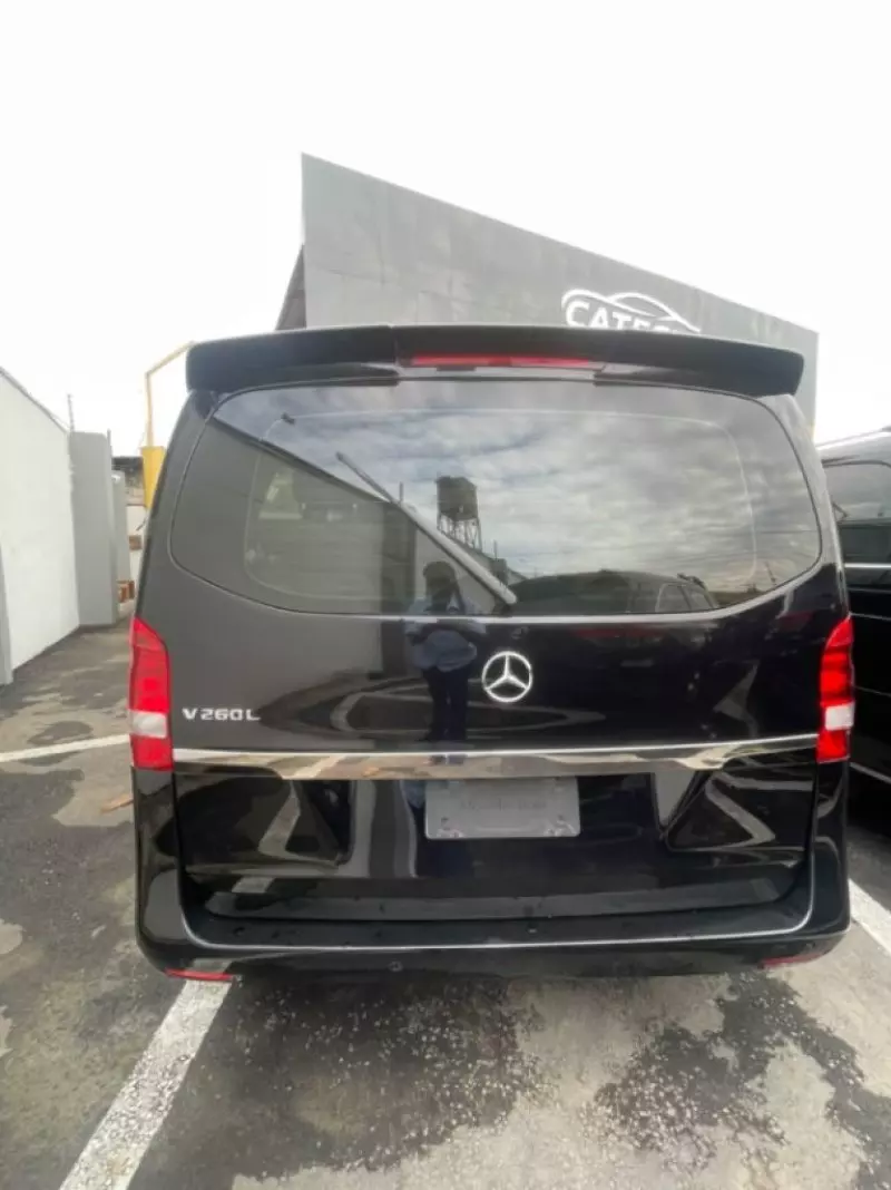 Mercedes-Benz v class   - 2018