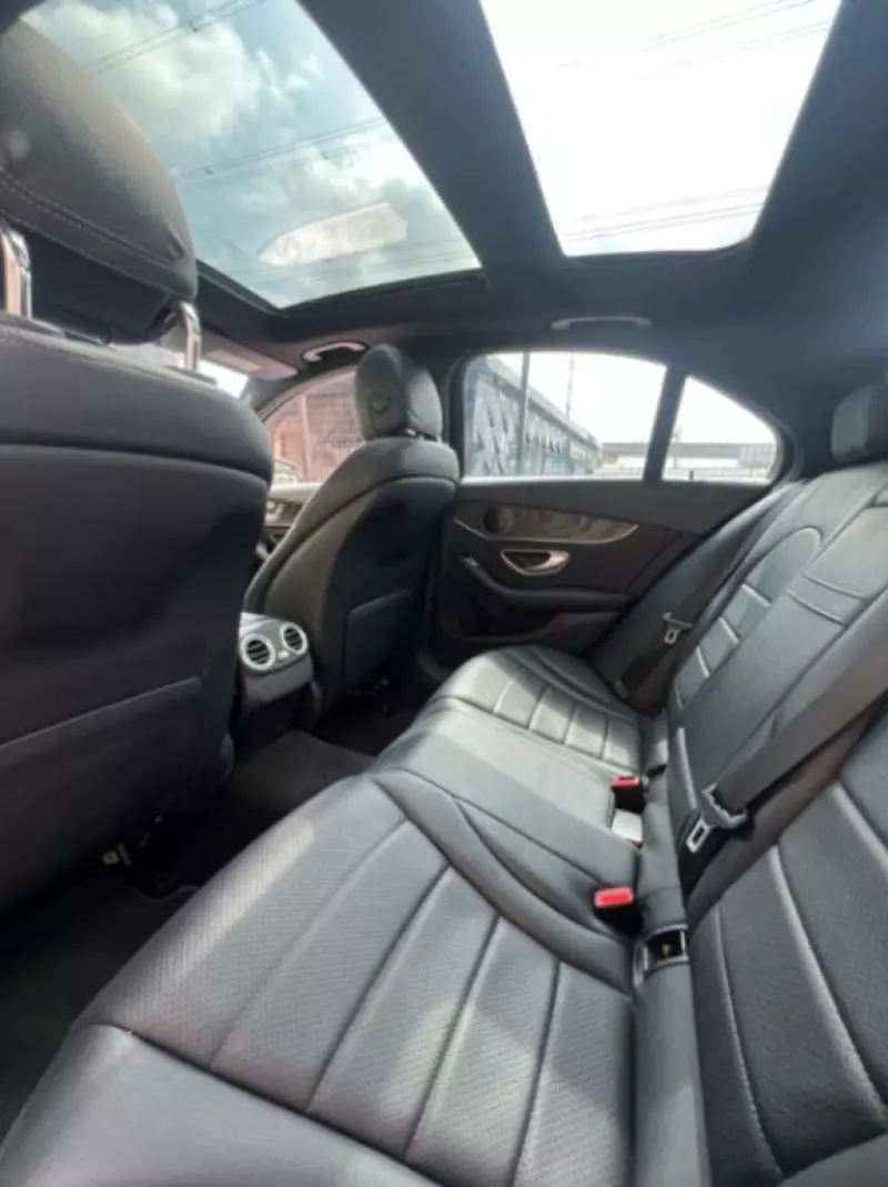 Mercedes-Benz C 300   - 2015